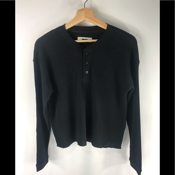 Everlane Women's Cotton Waffle Henley Thermal Tee Washed Black - Picture 4 of 6